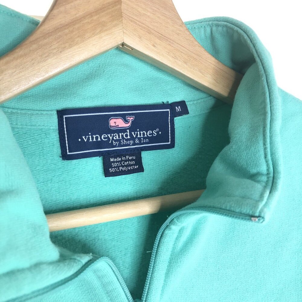Vineyard Vines Saltwater Mens Mint Sweatshirt M Pima Whale 1/4 Zip School Travel - Picture 2 of 5